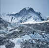 Himalaya_Hongu_HonguGlacier_4.jpg (175500 bytes)