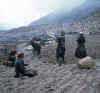 Himalaya_Khumbu_Dingboche_2.jpg (127153 bytes)