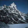 Himalaya_Khumbu_GokyoPeak_5.jpg (160799 bytes)