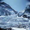 Himalaya_Khumbu_MountEverest_BC_12.jpg (168392 bytes)
