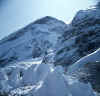 Himalaya_Khumbu_MountEverest_BC_7.jpg (129419 bytes)