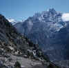 Himalaya_Khumbu_ThameGompa_1.jpg (135622 bytes)