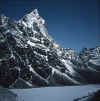 Himalaya_Khumbu_TsholaTsho_2.jpg (151650 bytes)