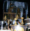 Tibet_LhasaGanden_3.jpg (109991 bytes)