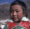 Khumbu.Khunde3.jpg (50690 bytes)