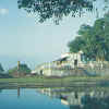 Nepal_Lumbini5.jpg (119168 bytes)
