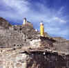 Tibet.YumbuLakhang2.jpg (62774 bytes)