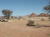 Namibia_Hardap_District Road_827_7.jpg (64644 bytes)
